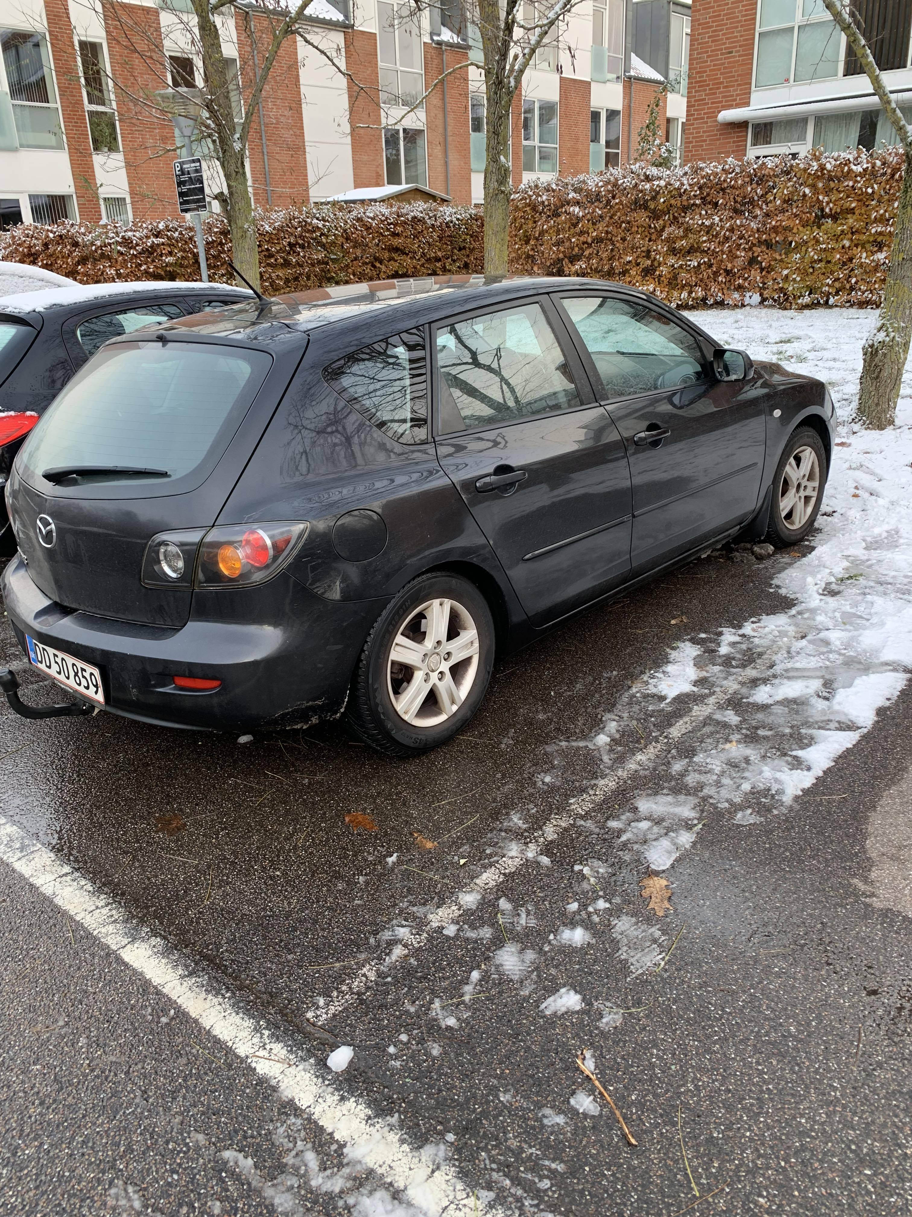 Mazda 3 1,6 HATCHBACK