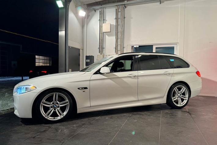 Hvid BMW 520d fra 2013