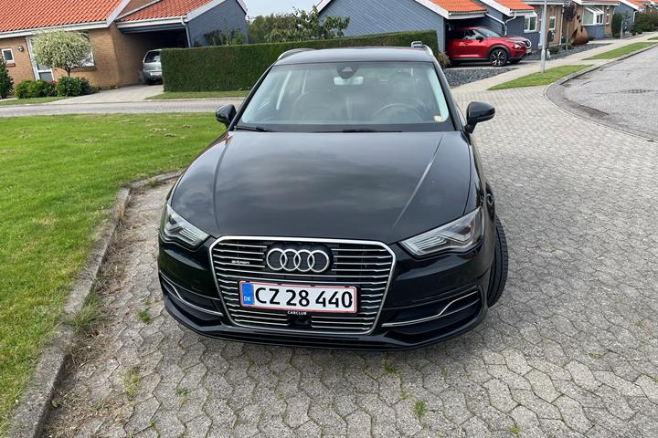 Sort Audi A3 fra 2015