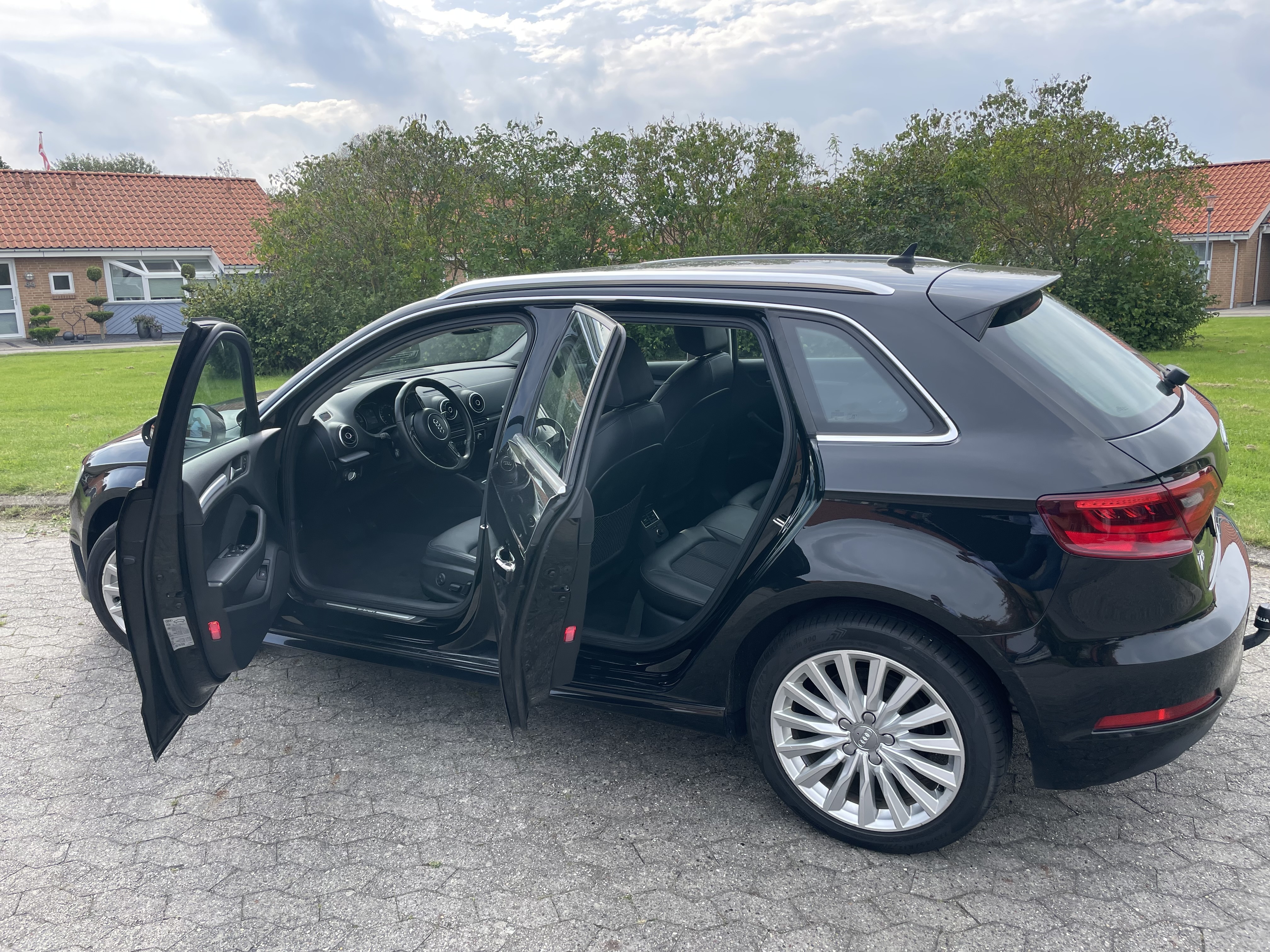 Sort Audi A3 fra 2015