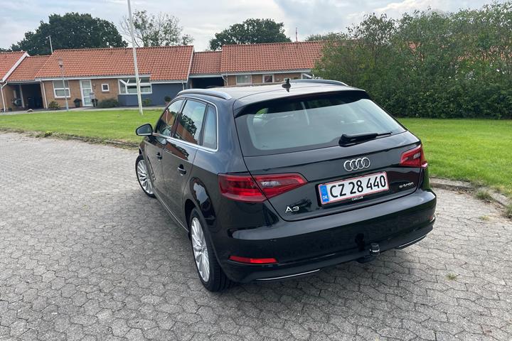 Sort Audi A3 fra 2015