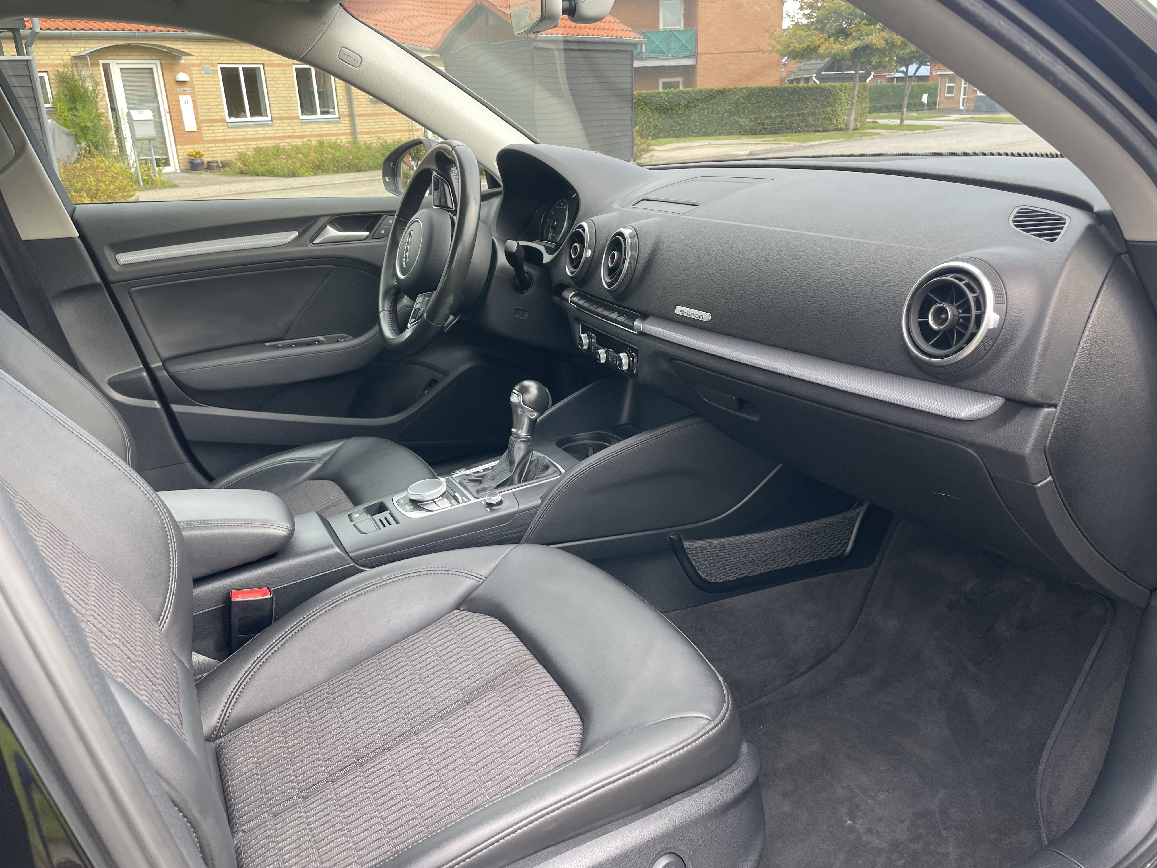 Sort Audi A3 fra 2015