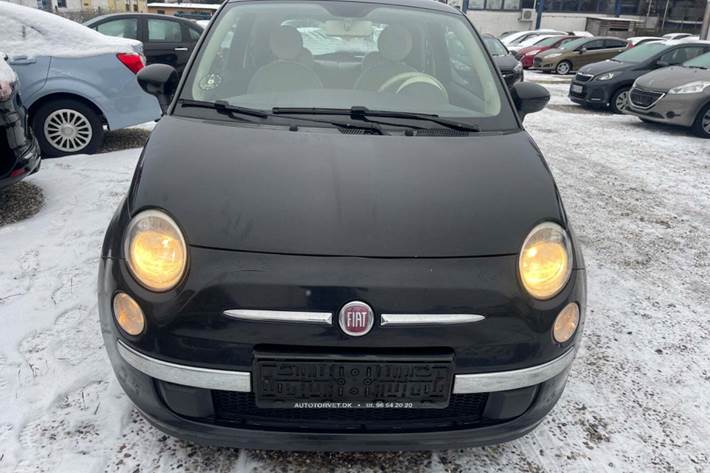 Sort Fiat 500 fra 2011