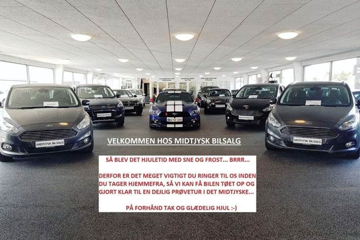 Blå Ford Mustang fra 2018