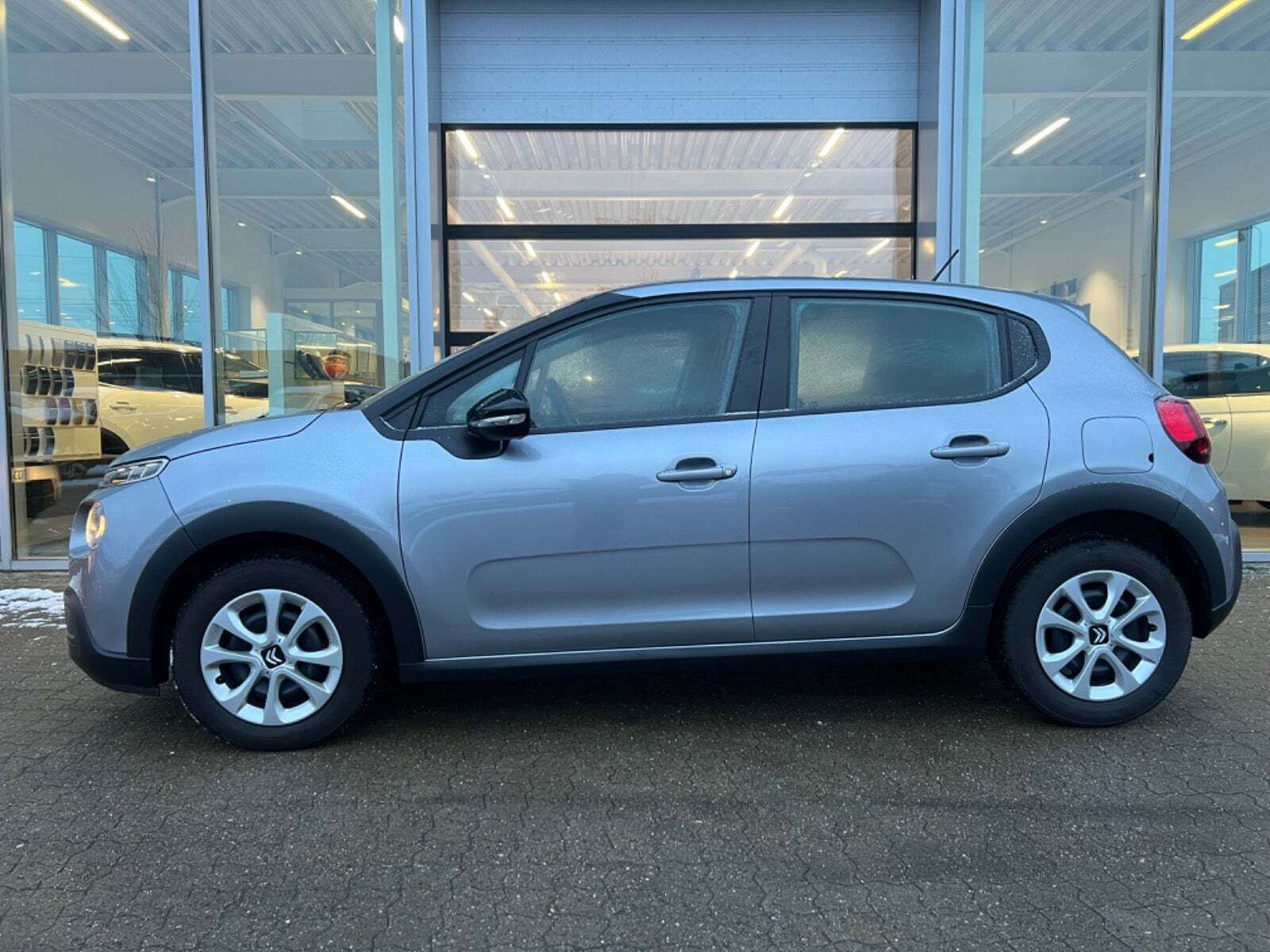 Grå Citroën C3 fra 2020