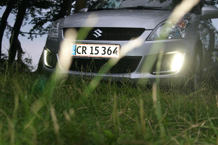 Sølv Suzuki Swift fra 2013