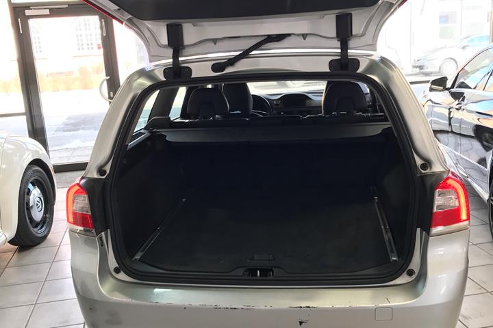 undefined Volvo V70 fra 2015
