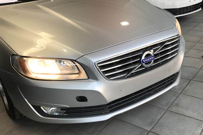 undefined Volvo V70 fra 2015