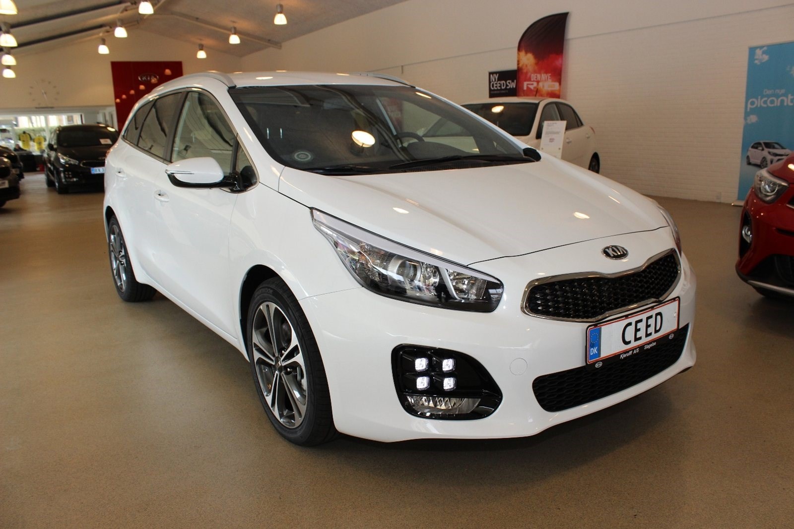 Guide til Kia Ceed 1.6 CRDi Spirit (Årgang 06/2018 - 08/2019)