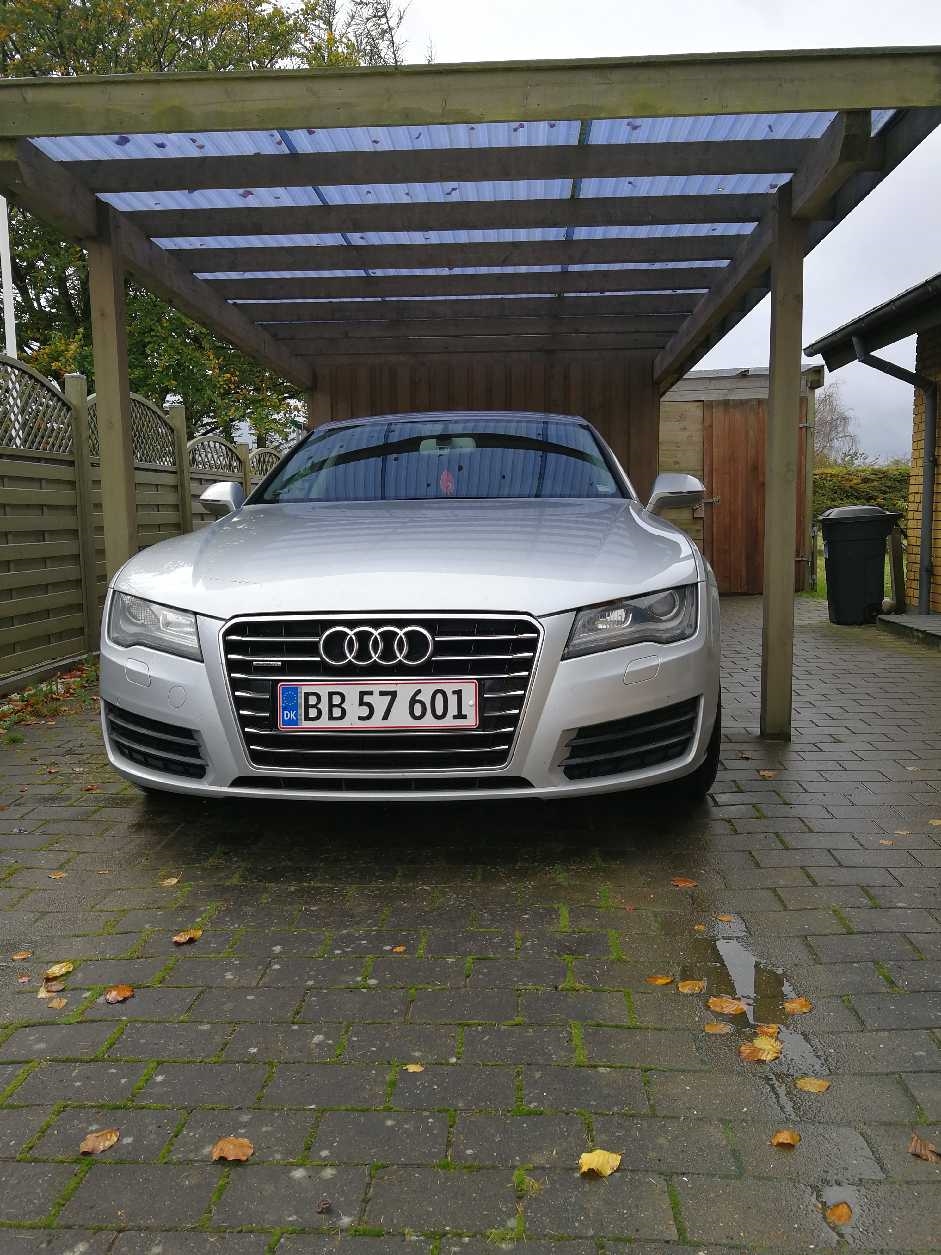 Grå Audi A7 fra 2012