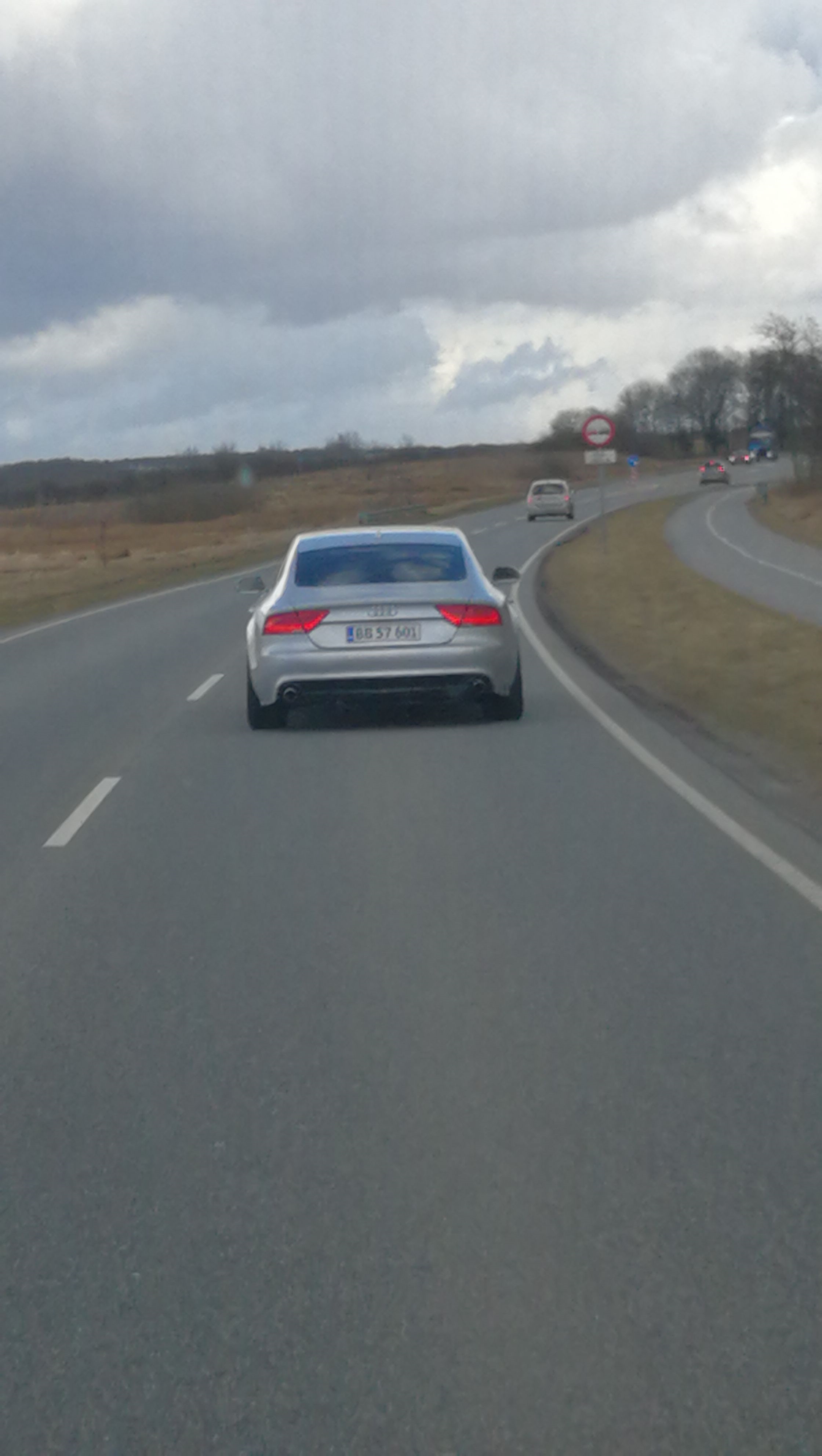 Grå Audi A7 fra 2012