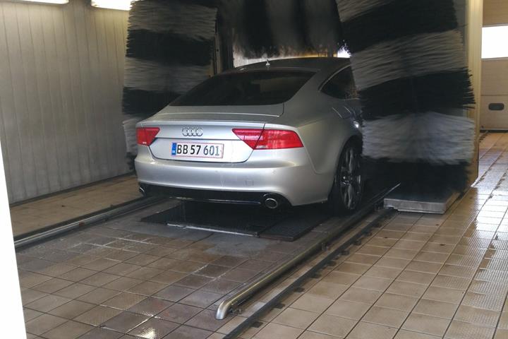 Grå Audi A7 fra 2012