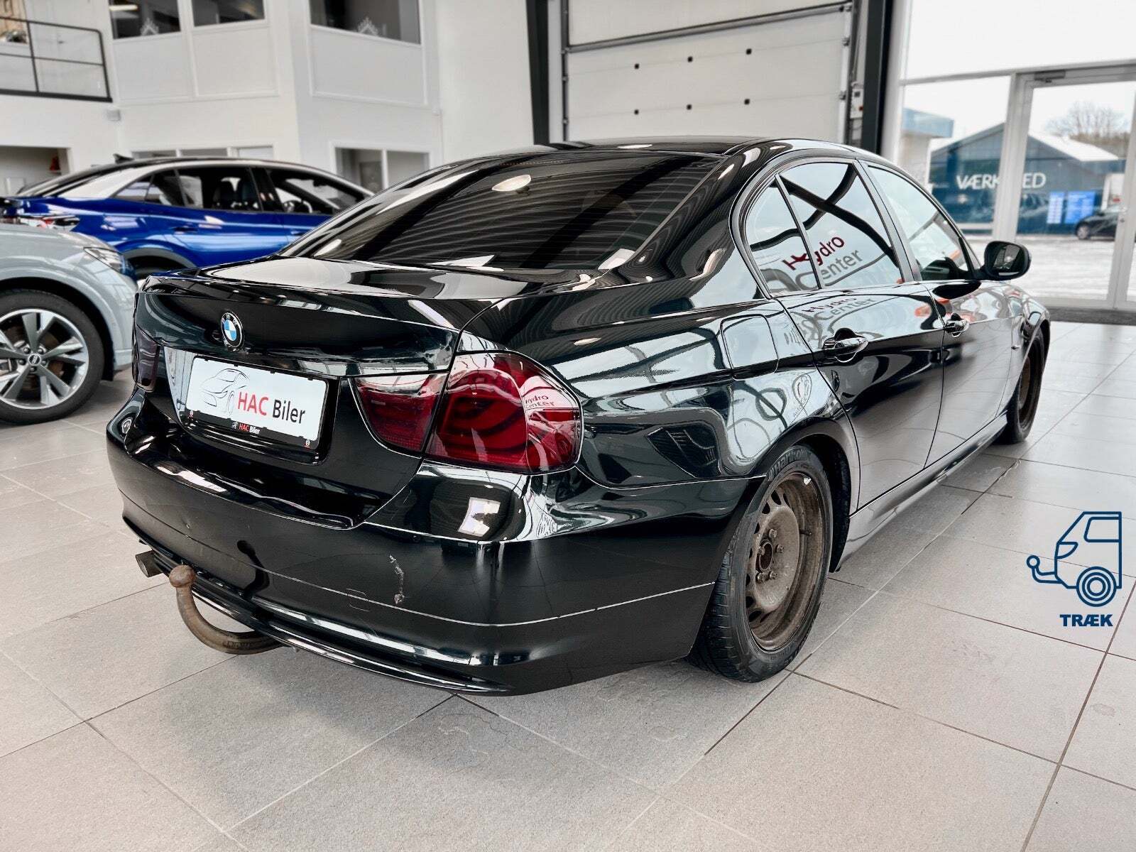 undefined BMW 318d fra 2009