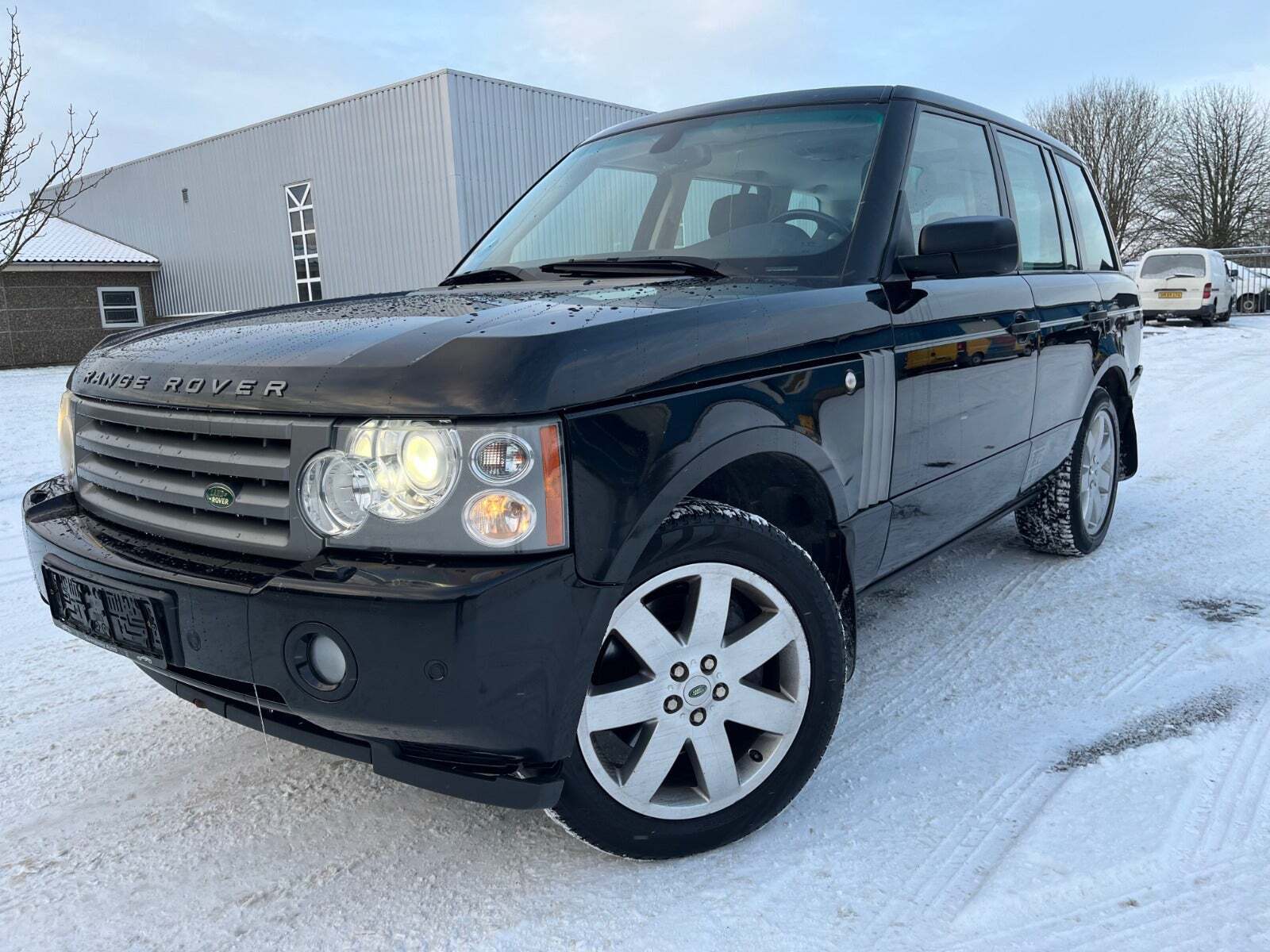 Gul Land Rover Range Rover fra 2008
