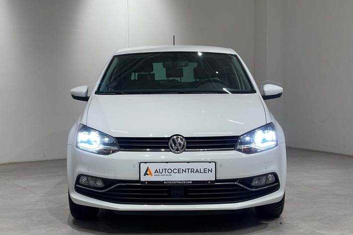 Hvid VW Polo fra 2016
