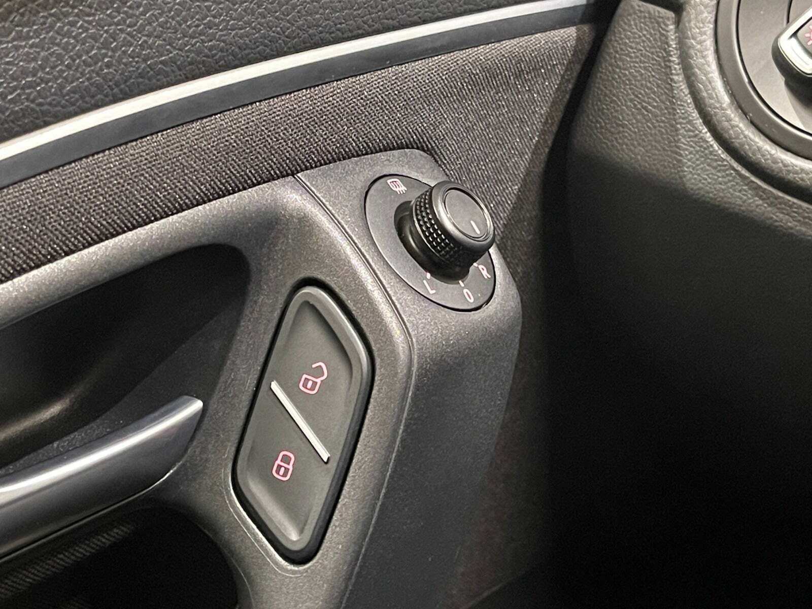 Hvid VW Polo fra 2016