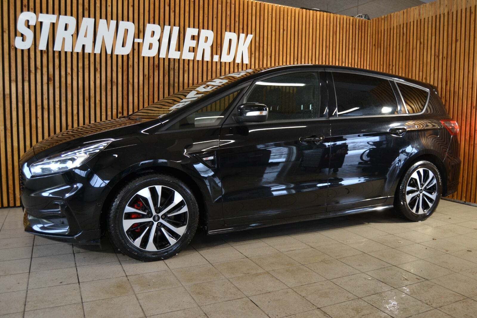 Sort Ford S-MAX fra 2019