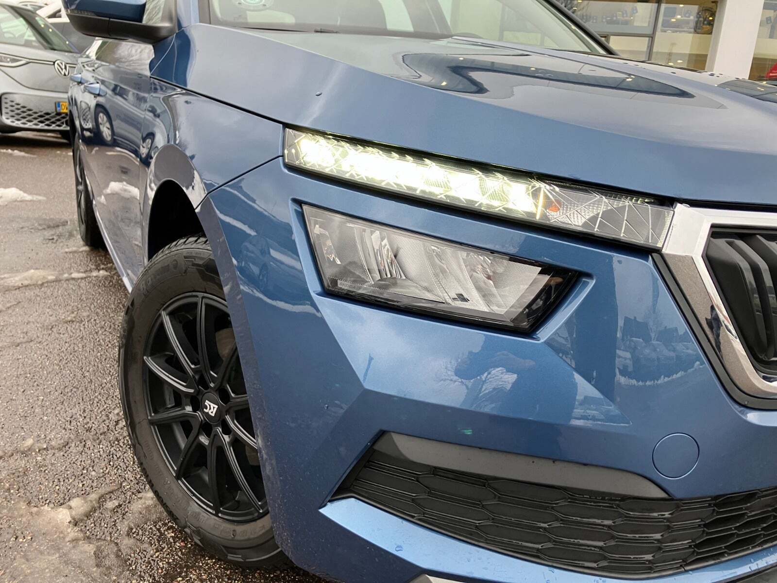 Blå Skoda Kamiq fra 2022