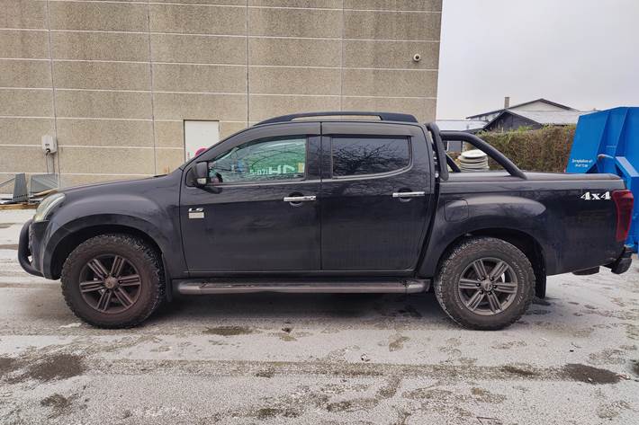 Sort Isuzu D-Max fra 2017