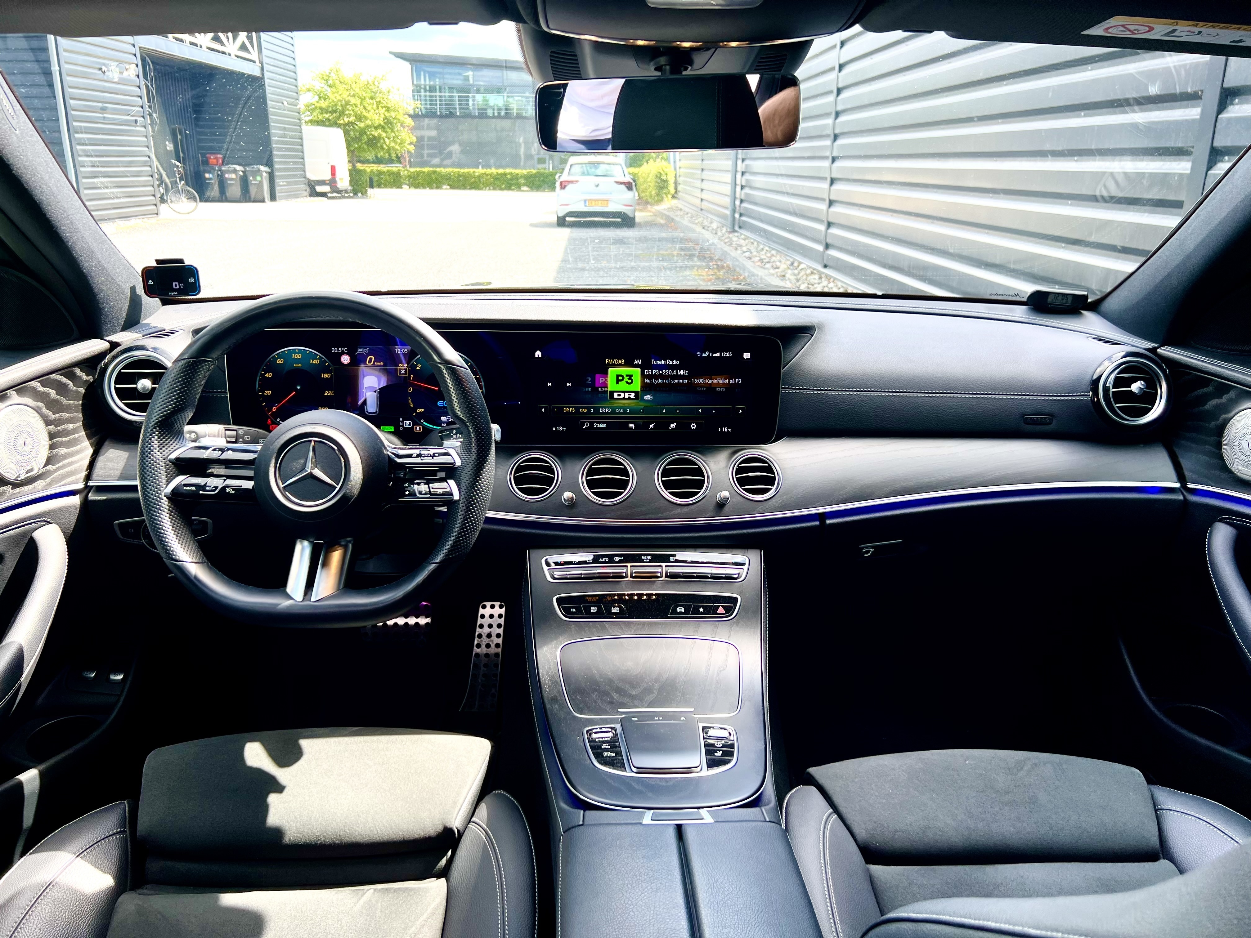 Sort Mercedes E300 e fra 2022