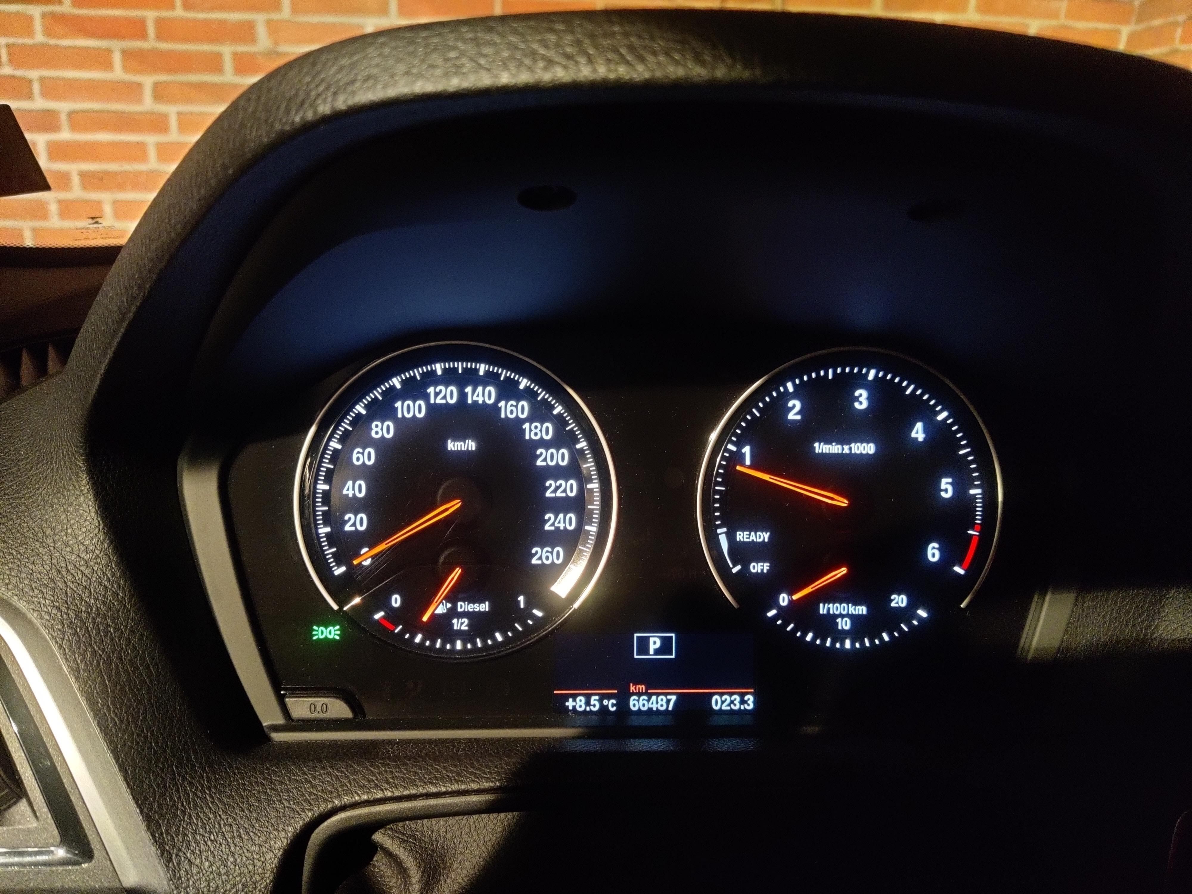 Blå BMW 1-Serie fra 2018