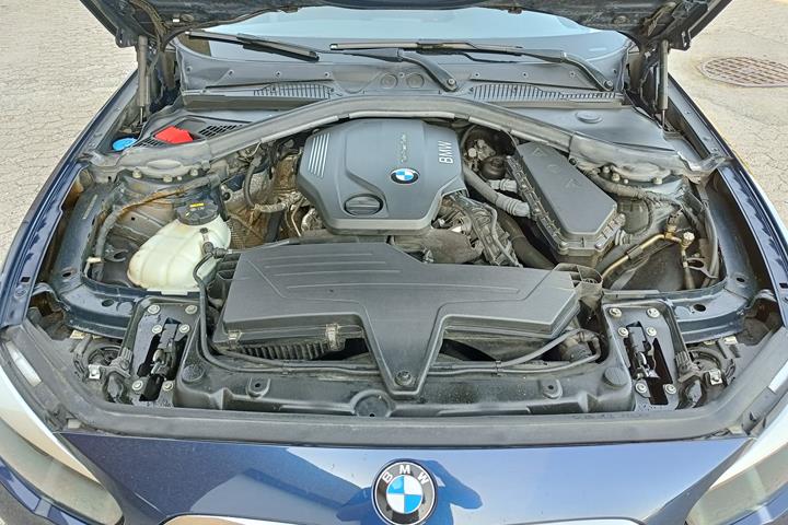 Blå BMW 1-Serie fra 2018