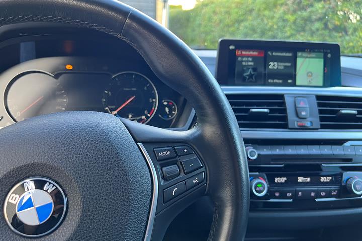 Blå BMW 4-serie fra 2018