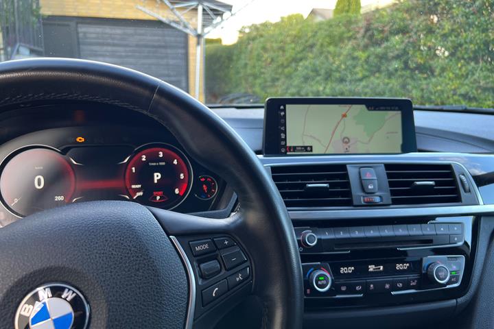 Blå BMW 4-serie fra 2018