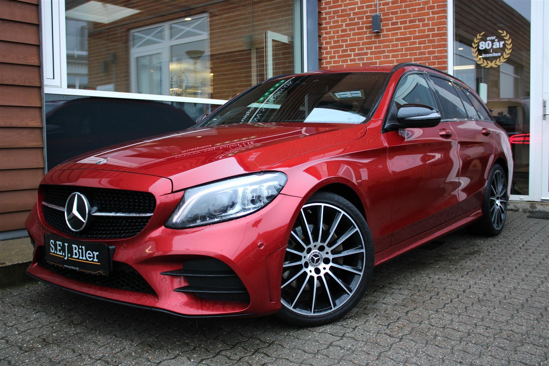 Rød Mercedes C220 d fra 2021