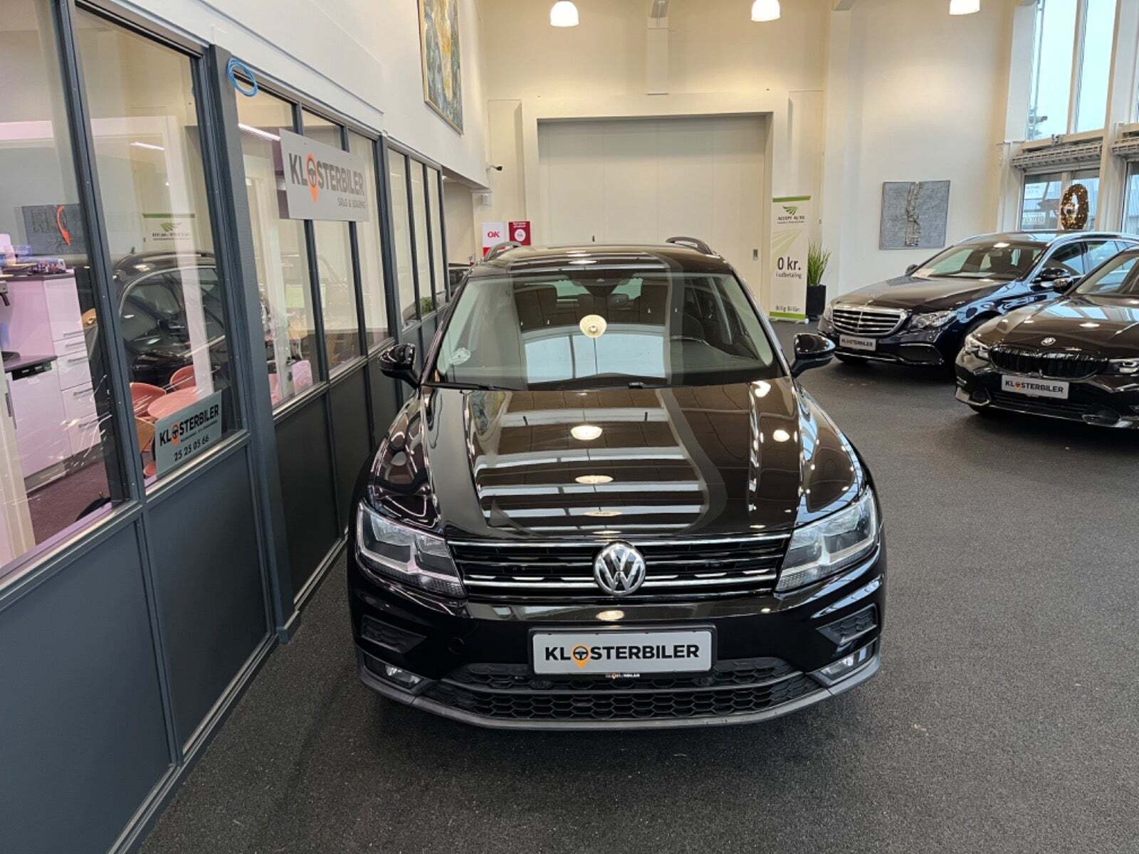 Sort VW Tiguan fra 2018