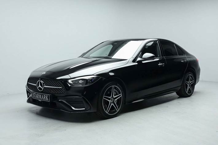 Sort Mercedes C300 e fra 2023