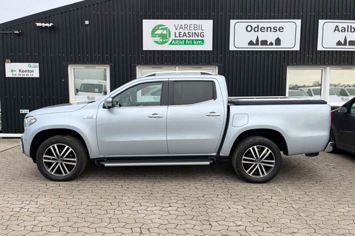 Grå Mercedes X350 d fra 2020