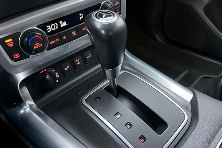 Grå Mercedes X350 d fra 2020