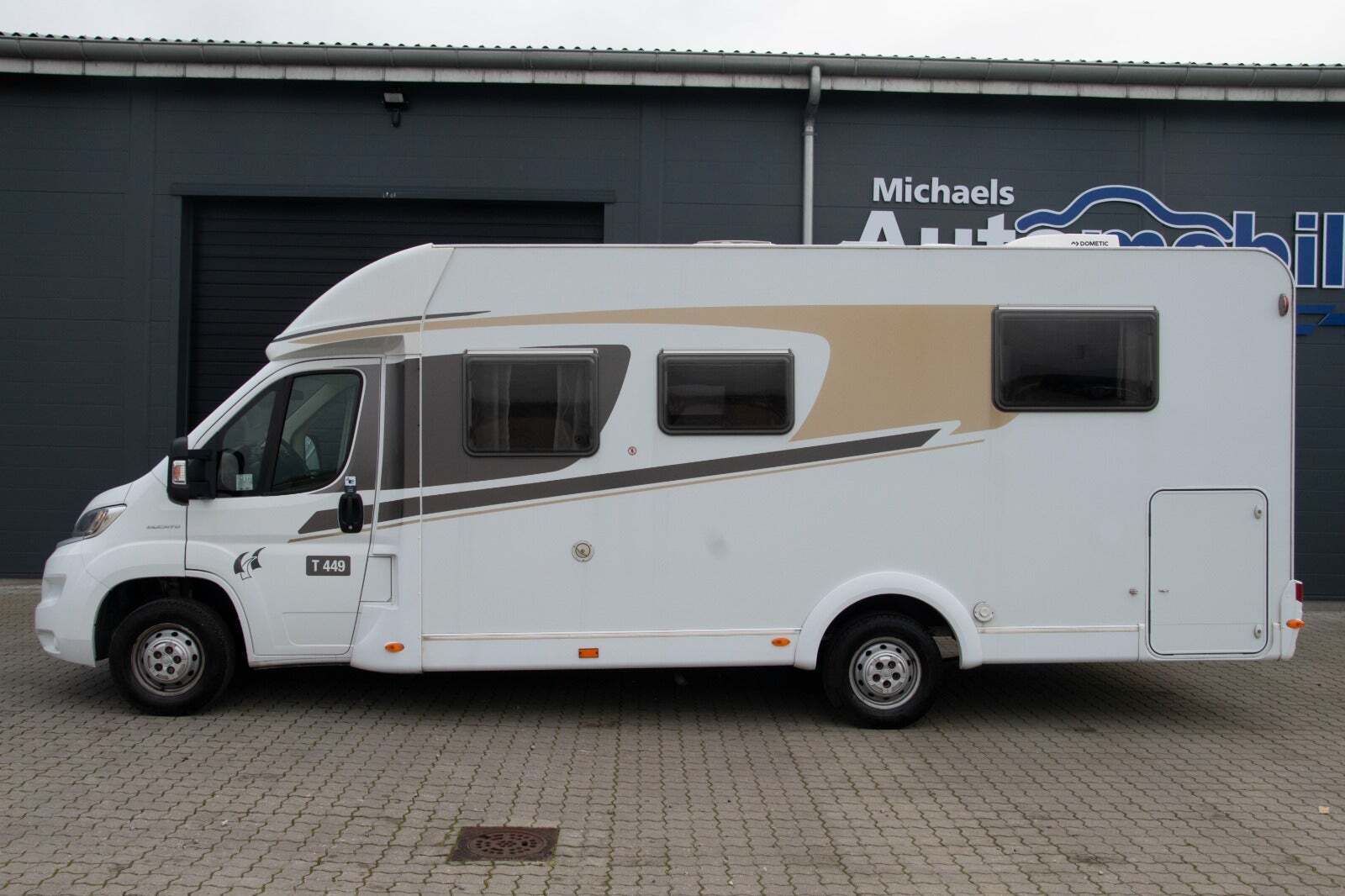 Hvid Fiat Carado fra 2017