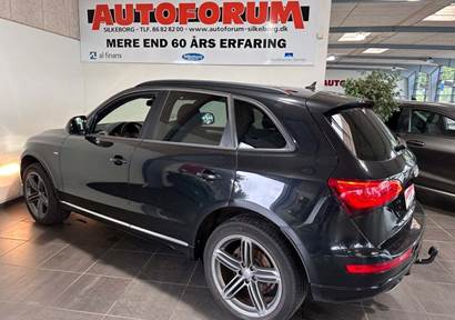 Audi Q5 2,0 TDi 177 S-line quattro S-tr.