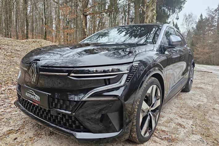Sort Renault Megane E-Tech fra 2022