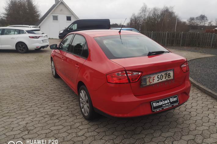 Rød Seat Toledo fra 2013