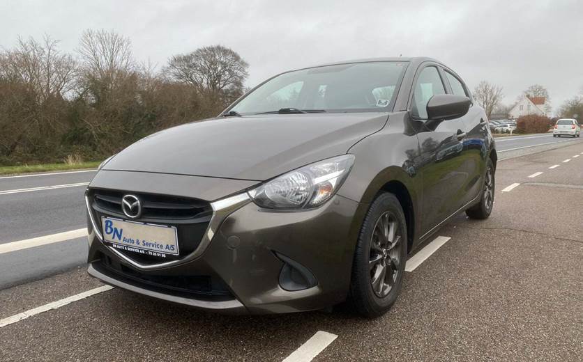 Mazda 2