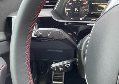Audi Q8 55 E-tron S Line Quattro 408HK 5d Aut.
