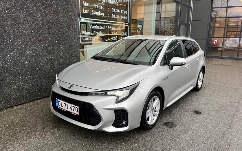Suzuki Swace 1,8 HEV Active stc. e-CVT