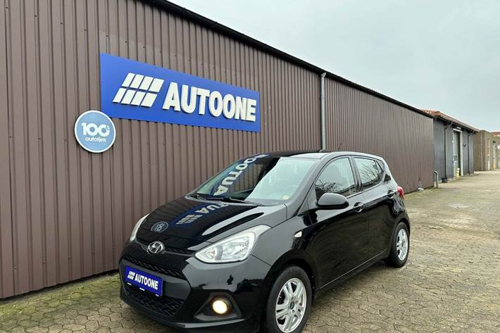 Sort Hyundai i10 fra 2014