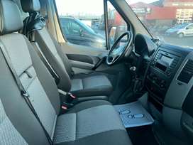 VW Crafter 2,0 TDi 163 Komplet m.box/lift