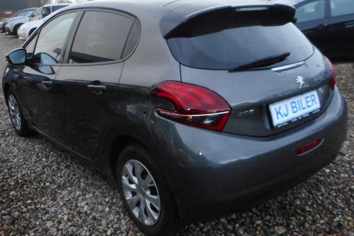 undefined Peugeot 208 fra 2019