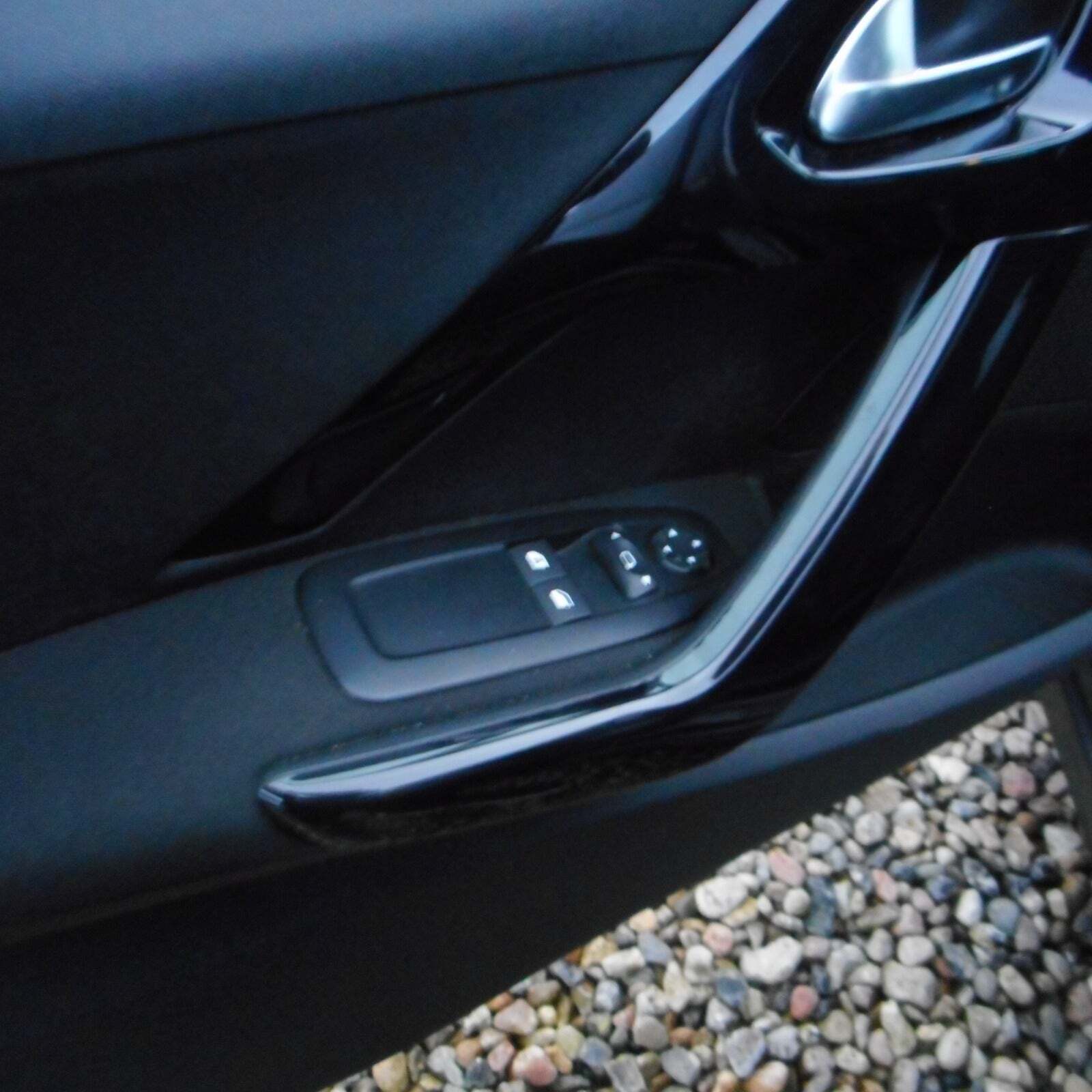 undefined Peugeot 208 fra 2019