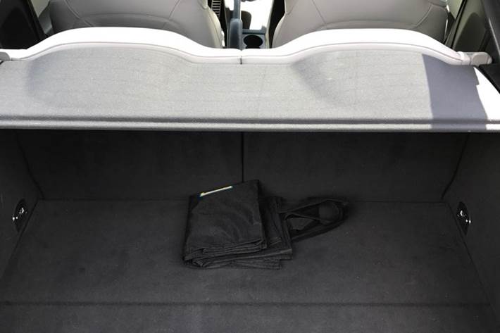 Grå Audi TT RS fra 2010