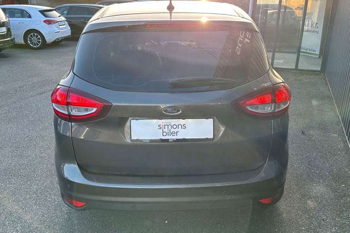 Grå Ford C-MAX fra 2019