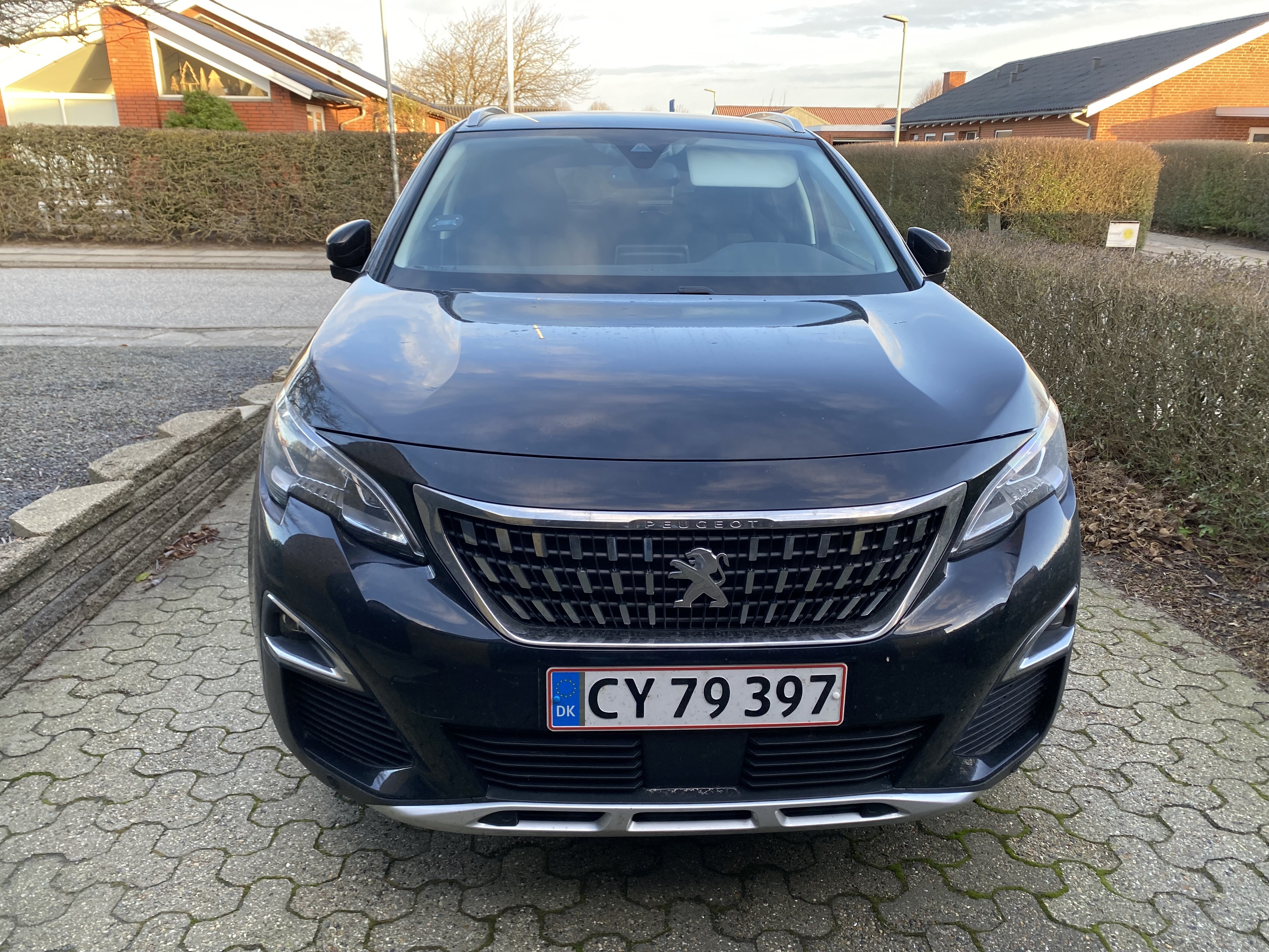 Sort Peugeot 3008 fra 2020