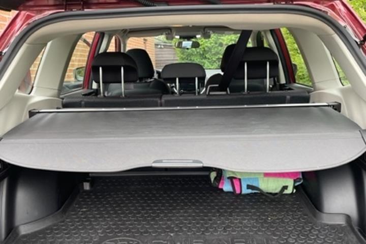 Rød Subaru Forester fra 2020