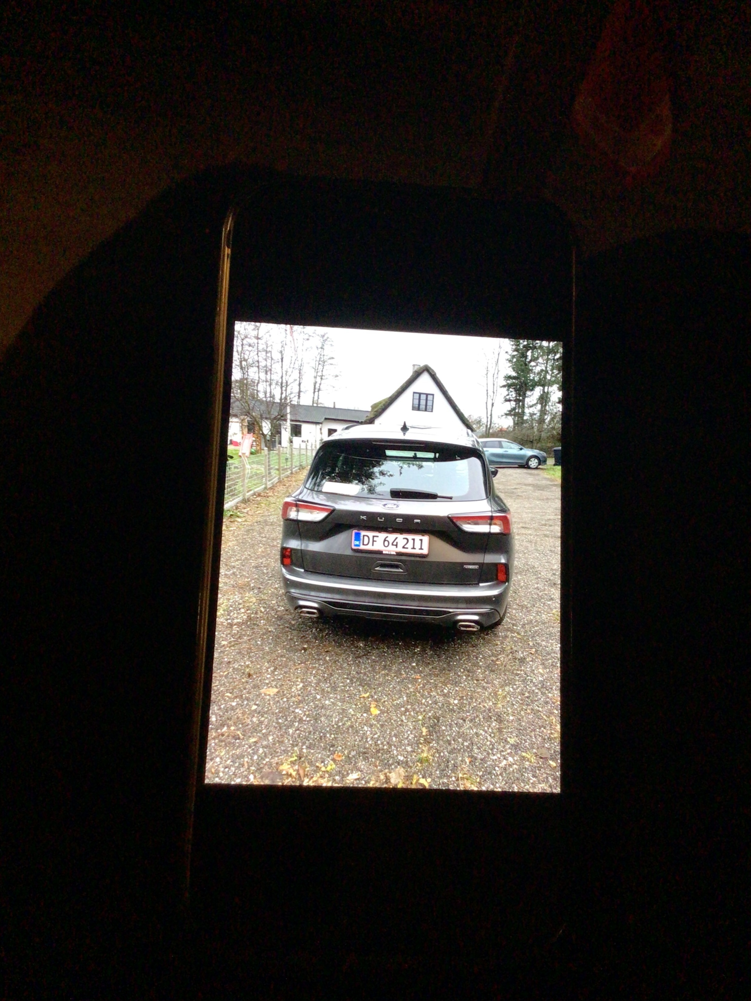 Grå Ford Kuga fra 2021