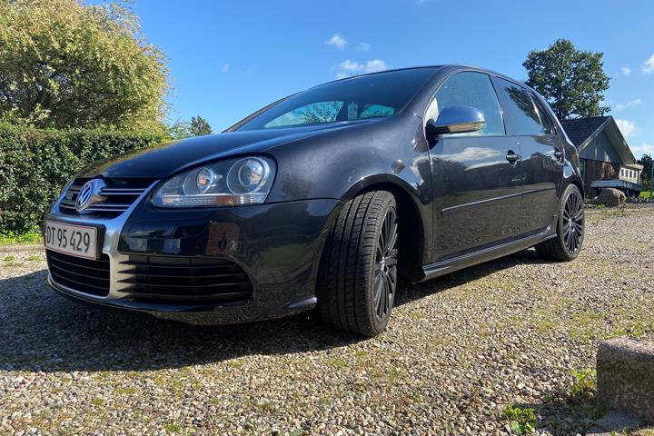 Sort VW Golf fra 2006